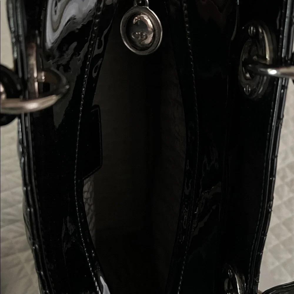 With COA: Excellent Christian Dior Lady Dior Black Large Tote - Picture 6 of 8